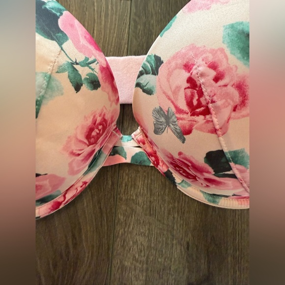 NWT Victoria’s Secret Very Sexy Push Up Bra Pink Floral Design Size 36 D - Picture 2 of 7